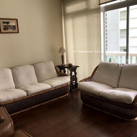 Pitangueiras, Frente Ao Mar Com Servico De Praia Appartement Guarujá Buitenkant foto